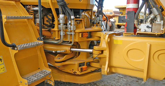 center articulation point