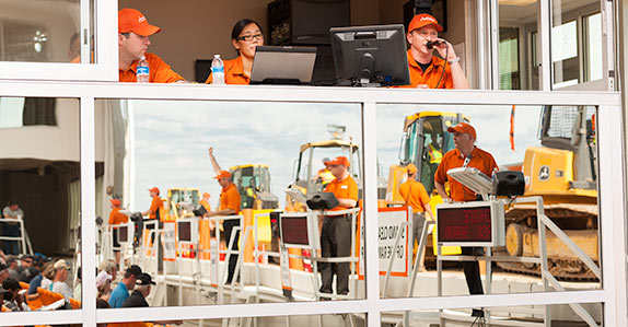 Our auctioneers live and breathe auctions